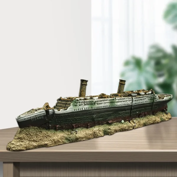 Bateau aquarium pour poisson