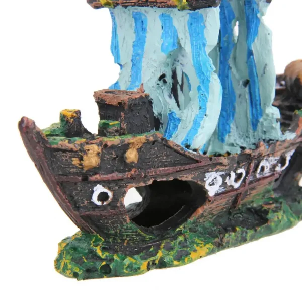 Bateau coulé aquarium