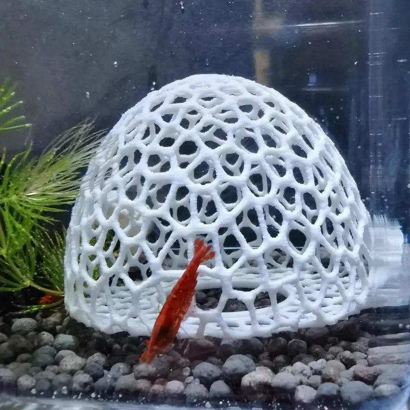 Lot de 4 Boules en Plastique Différents Coloris Grottes pour Poissons et crevettes